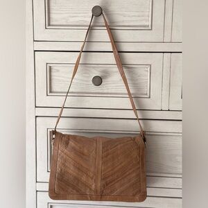 Vintage exotic Tan Shoulder Bag